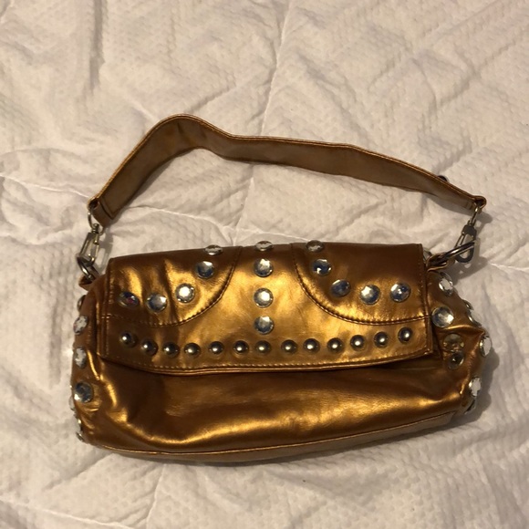 Golden patent leather New purse. - Picture 2 of 11